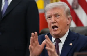 صحيفة: ترامب هدد بوقف توريدات الأسلحة لأوكرانيا إن لم تشارك أوروبا في فتح مضيق هرمز